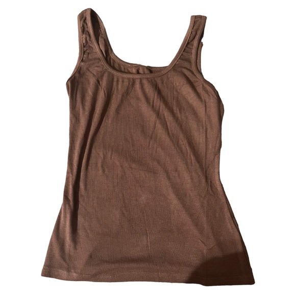 Lulu’s essential tank size small ribbed light brown. Washed but never warn - Picture 6 of 6